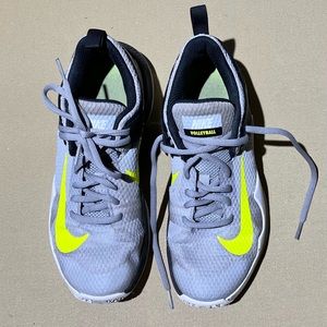 Nike Volleyball shoes, used, size 8.5, white/grey/black